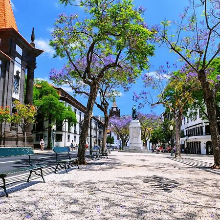 Stylish Apartment With Balcony And Amazing Views Over Funchal And The Sea Buitenkant foto