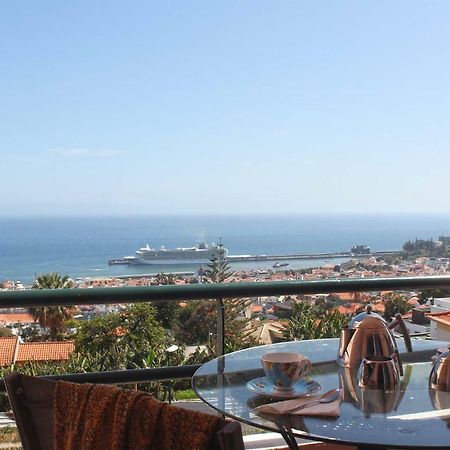 Stylish Apartment With Balcony And Amazing Views Over Funchal And The Sea Buitenkant foto